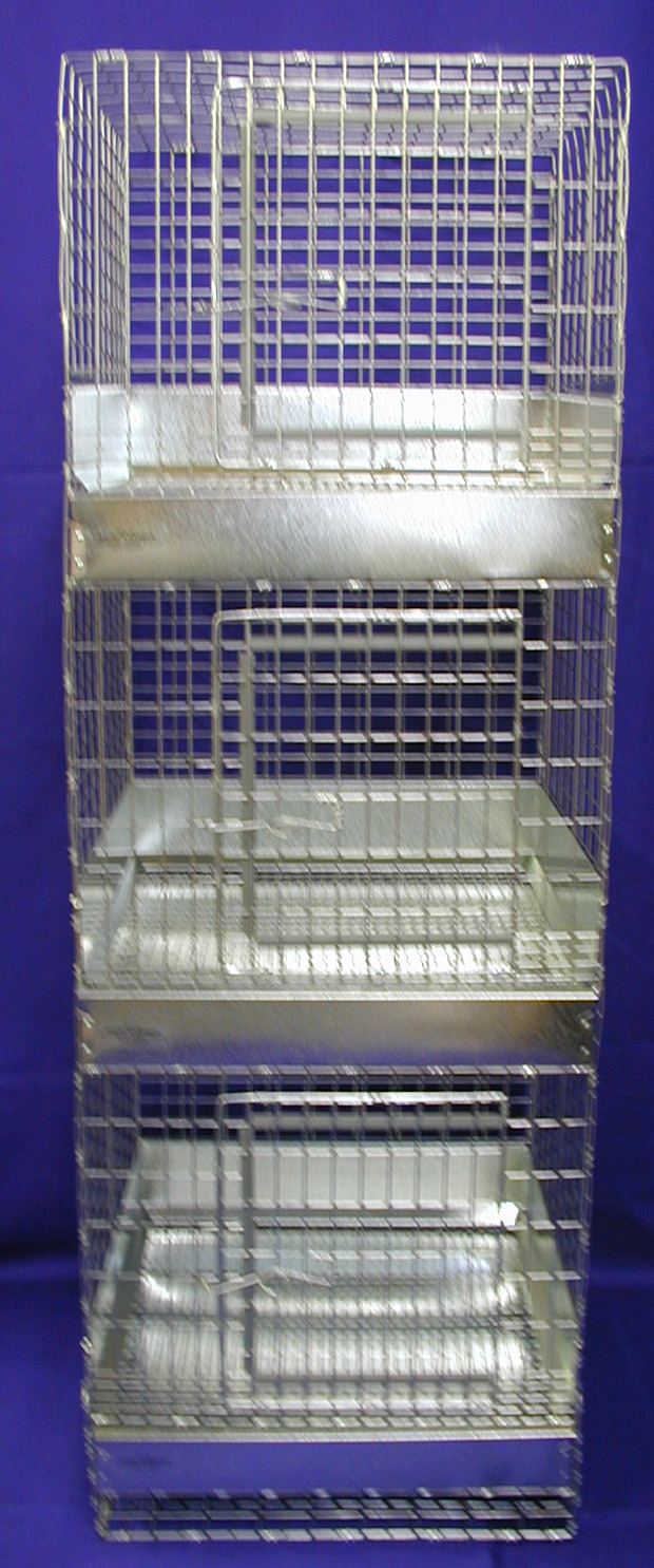 Rabbit Condo 18x24x53 2 Hole Metal Tray (Not shippable)